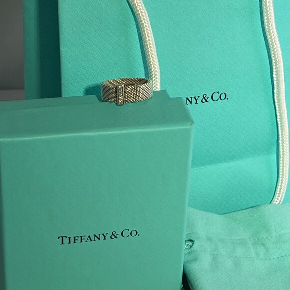 Tiffany & Co Somerset 4 Diamond Ring Mesh Weave in Sterling Silver *RETIRED* - Picture 3 of 10